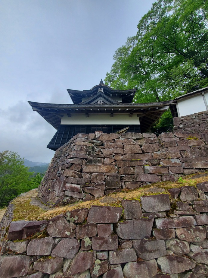 波賀城 兵庫県宍粟市 の詳細情報 周辺観光 ニッポン城めぐり 位置情報アプリで楽しむ無料のお城スタンプラリー